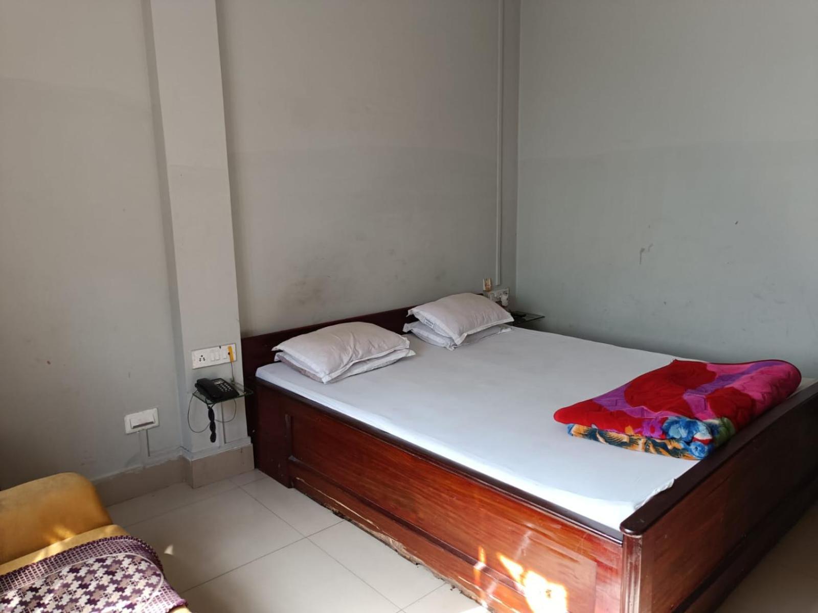 Kusum Hotel Dibrugarh Εξωτερικό φωτογραφία